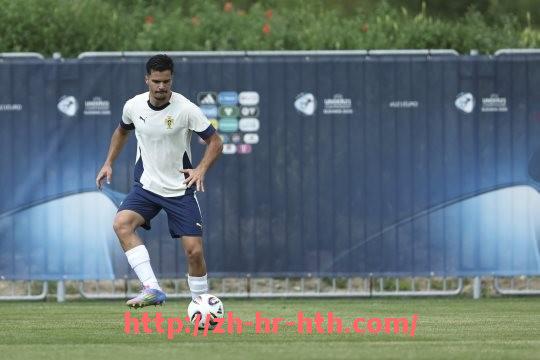 华体会hth登录入口-上肢锻炼健身器材的发展历史与演变过程